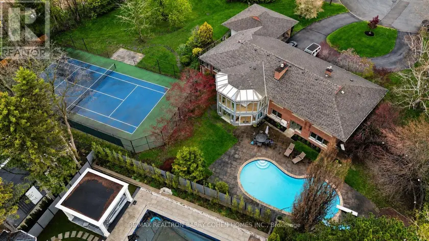 Detached at 5 PURLING PLACE, Toronto