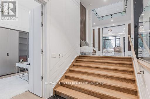 Detached at 58 SUMNER HEIGHTS DRIVE, Toronto