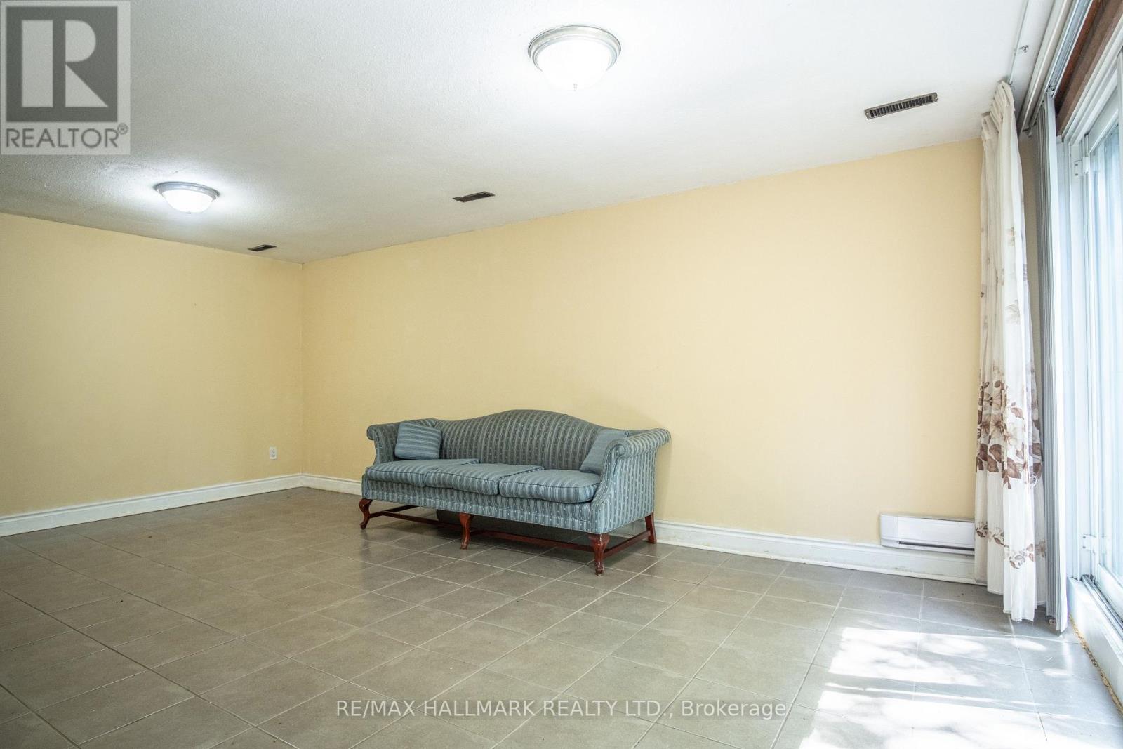 Detached at BASEMENT - 399 LAWRENCE AVENUE W, Toronto