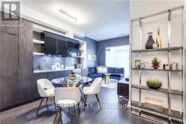 Apartment at 201 - 6 PARKWOOD AVENUE, Toronto (Casa Loma)
