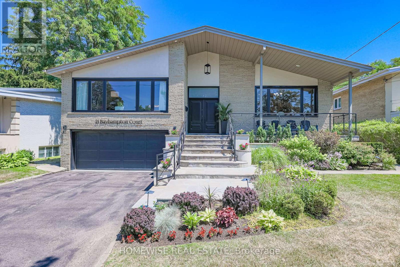 Detached at 21 BAYHAMPTON COURT, Toronto (Bathurst Manor)