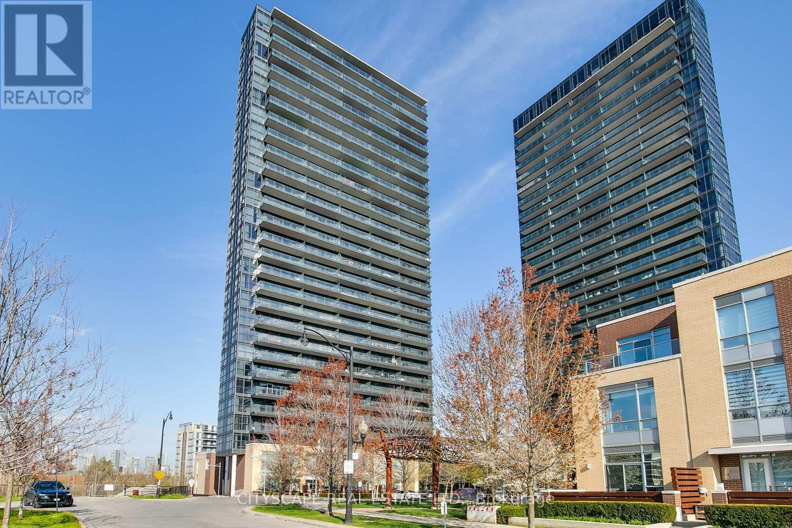 Apartment at 1507 - 33 SINGER COURT, Toronto (Bayview Village)