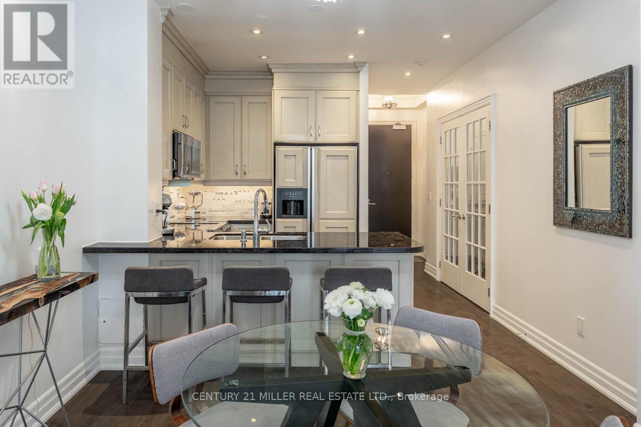 Apartment at 328 - 20 BURKEBROOK PLACE, Toronto (Bridle Path-Sunnybrook-York Mills)