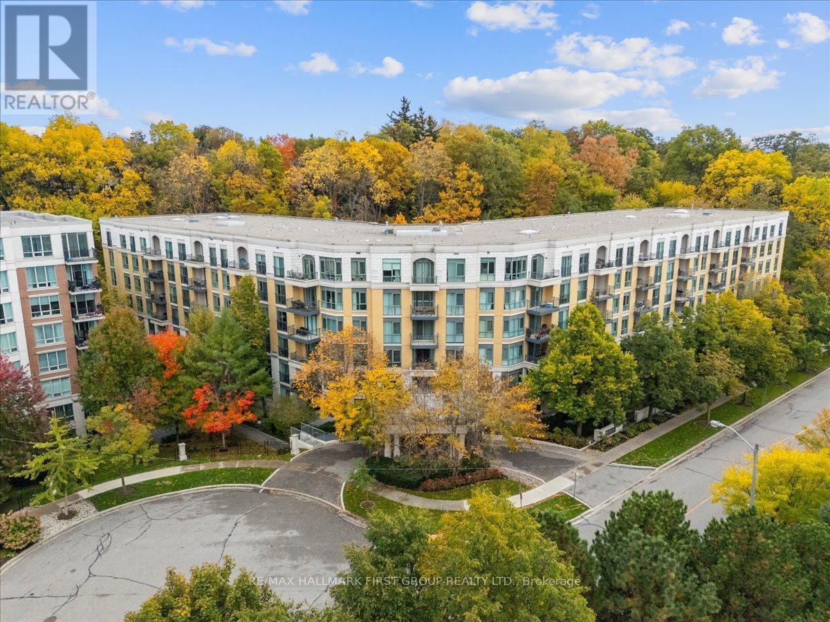 Apartment at 117 - 11 WILLIAM CARSON CRESCENT, Toronto (St. Andrew-Windfields)