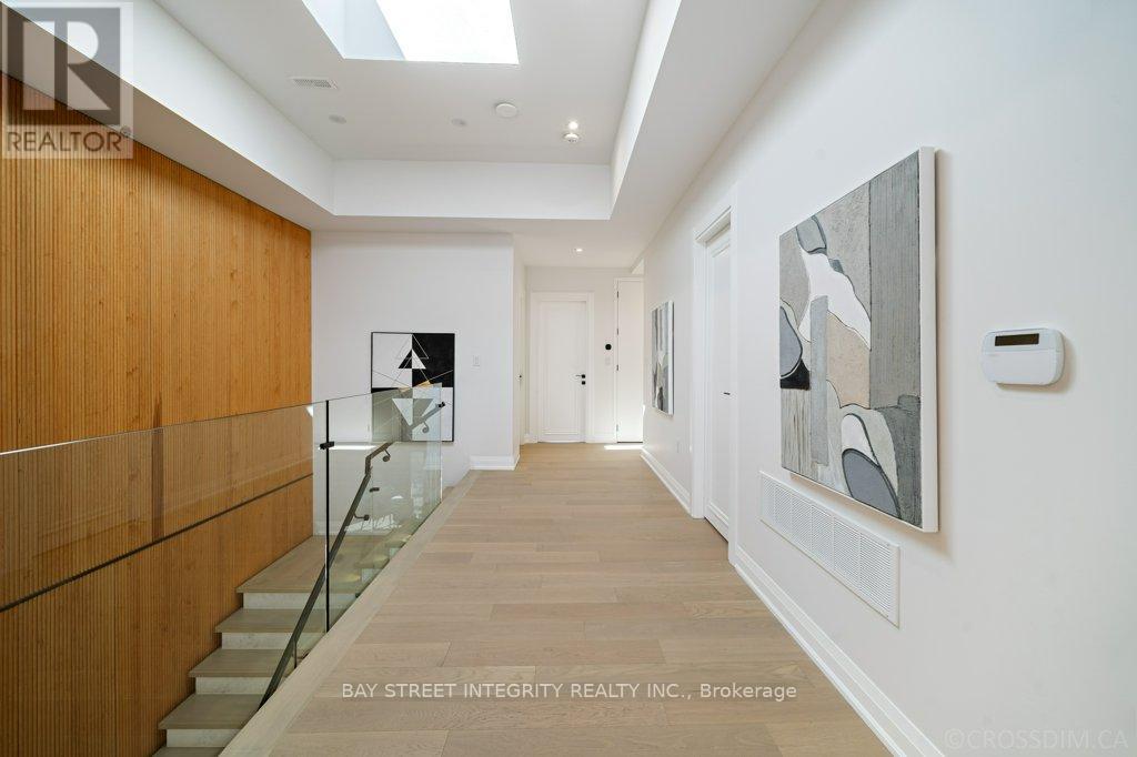 Detached at 207 ELLERSLIE AVENUE, Toronto