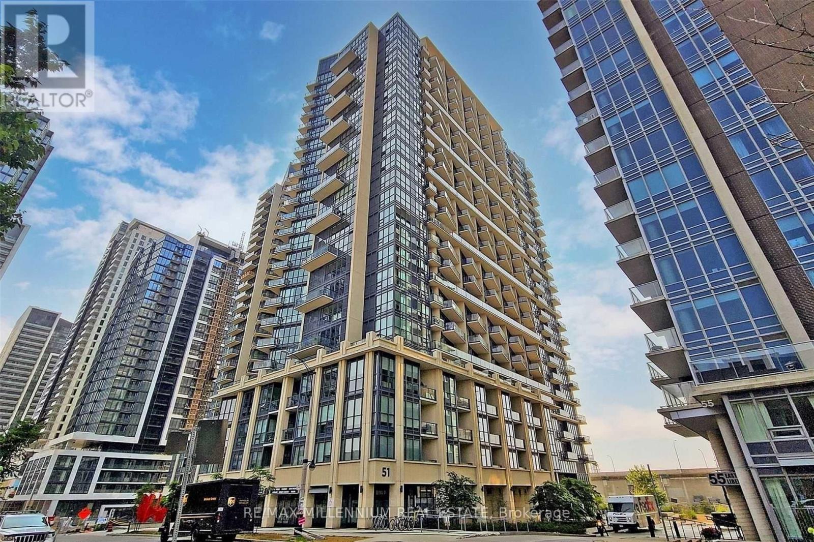 Apartment at 2702 - 49 EAST LIBERTY STREET, Toronto (Niagara)
