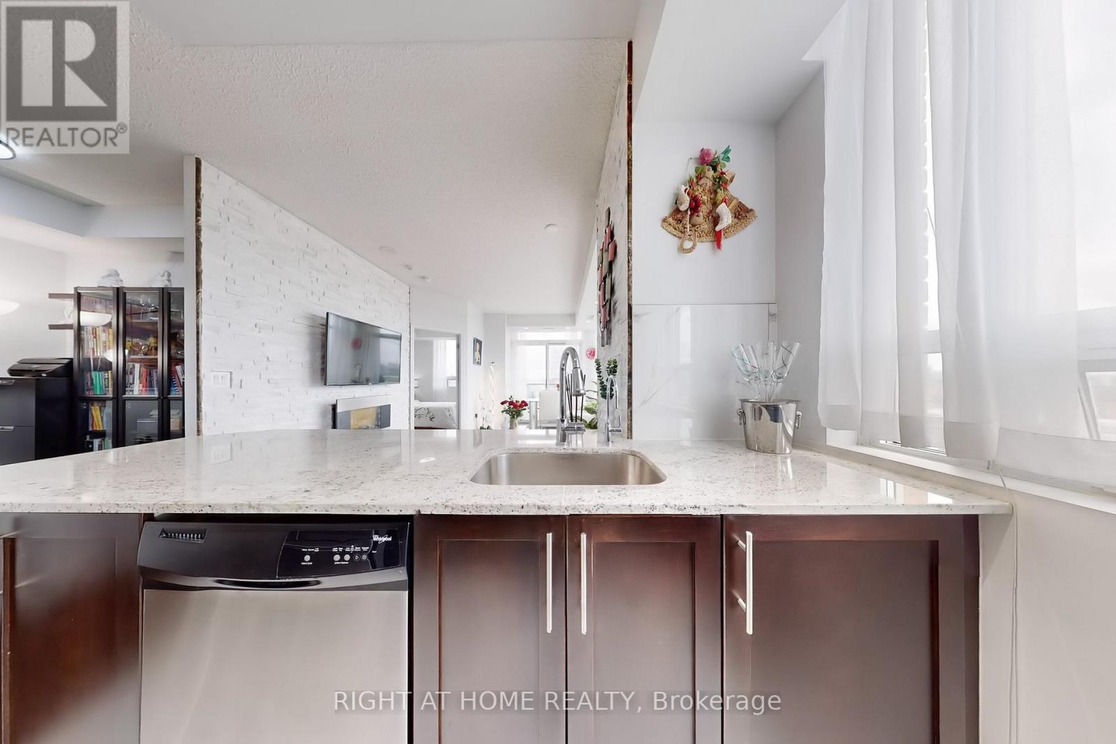 Apartment at 2415 - 125 WESTERN BATTERY ROAD, Toronto