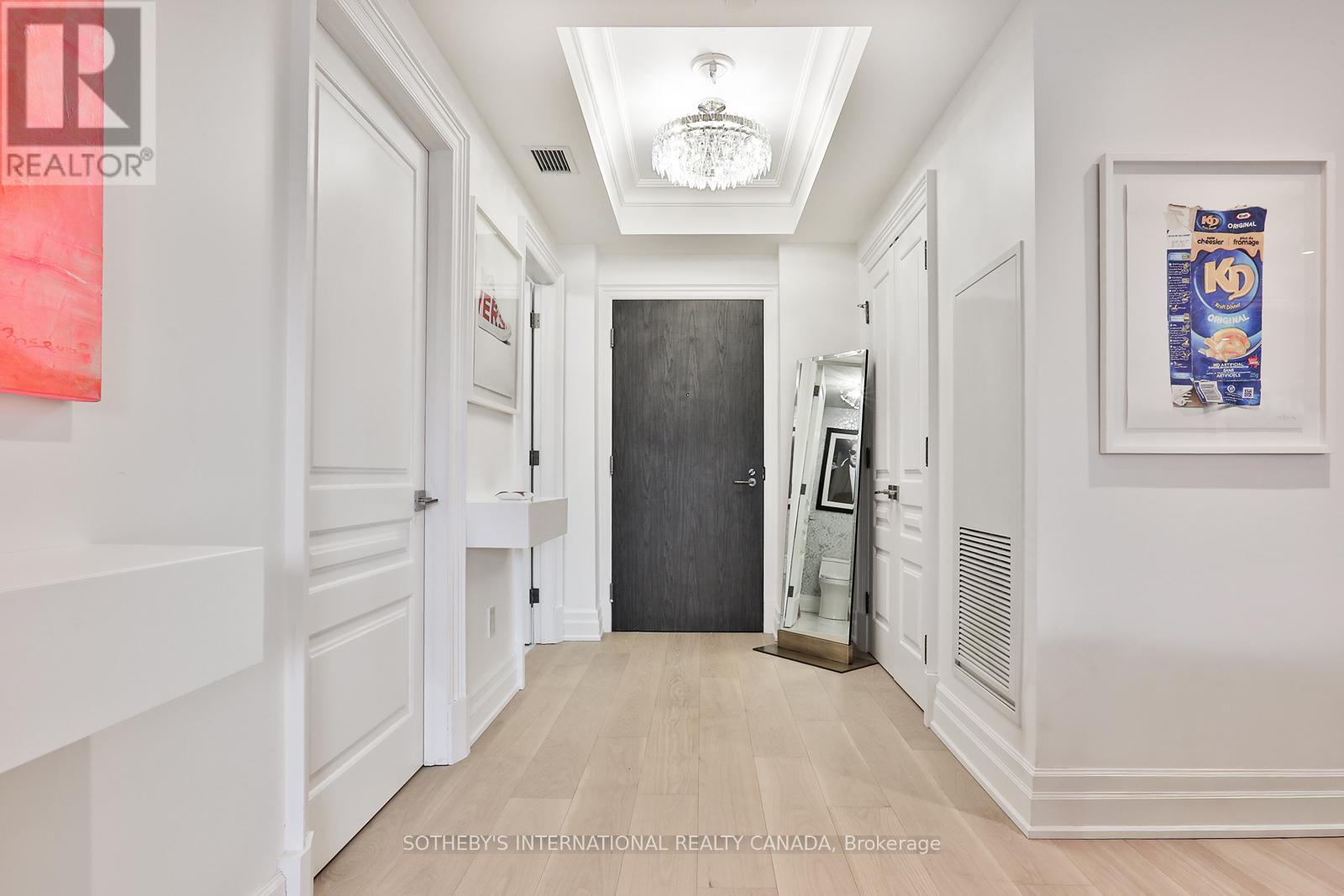 Apartment at 401 - 1 FOREST HILL ROAD, Toronto