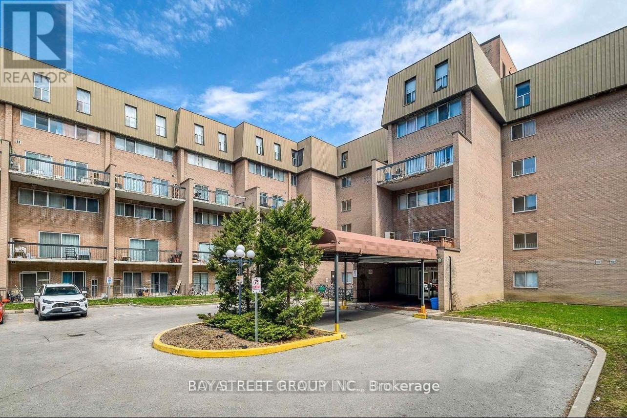 Townhouse at 168 - 165 CHEROKEE BOULEVARD, Toronto (Pleasant View)