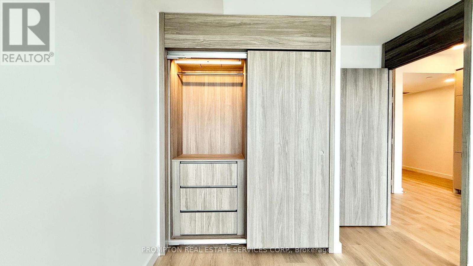 Apartment at 1508 - 18 ESTHER SHINER BOULEVARD, Toronto