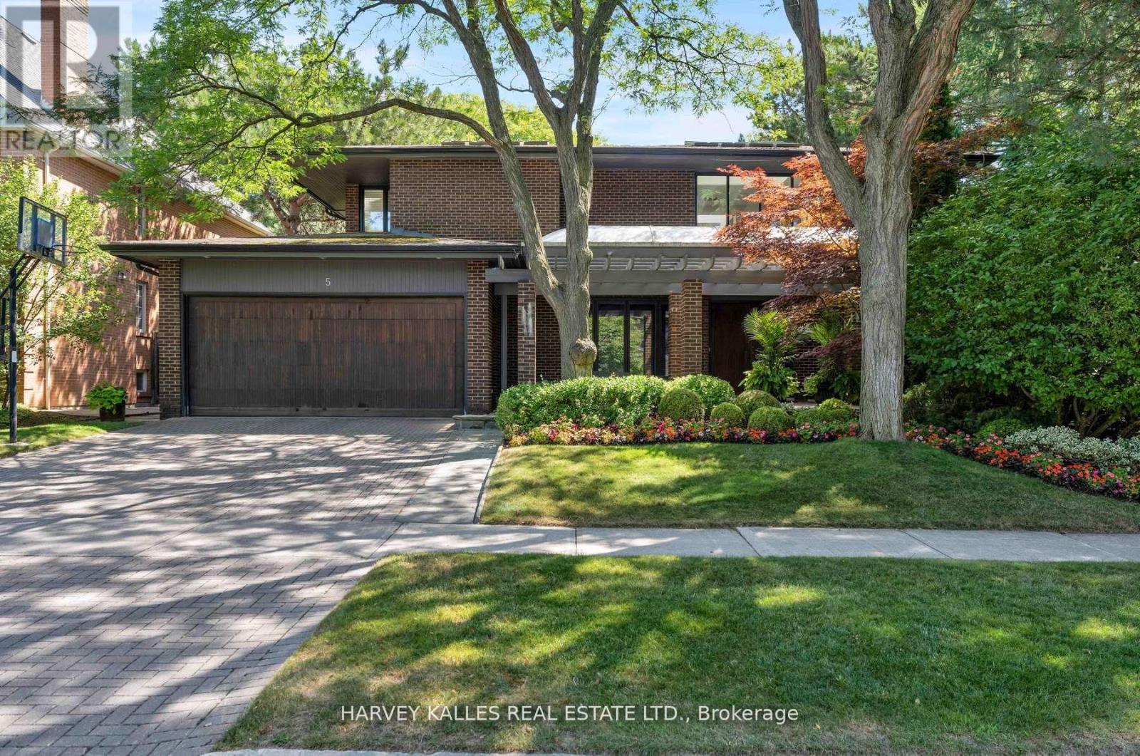 Detached at 5 COSMIC DRIVE, Toronto (Banbury-Don Mills)