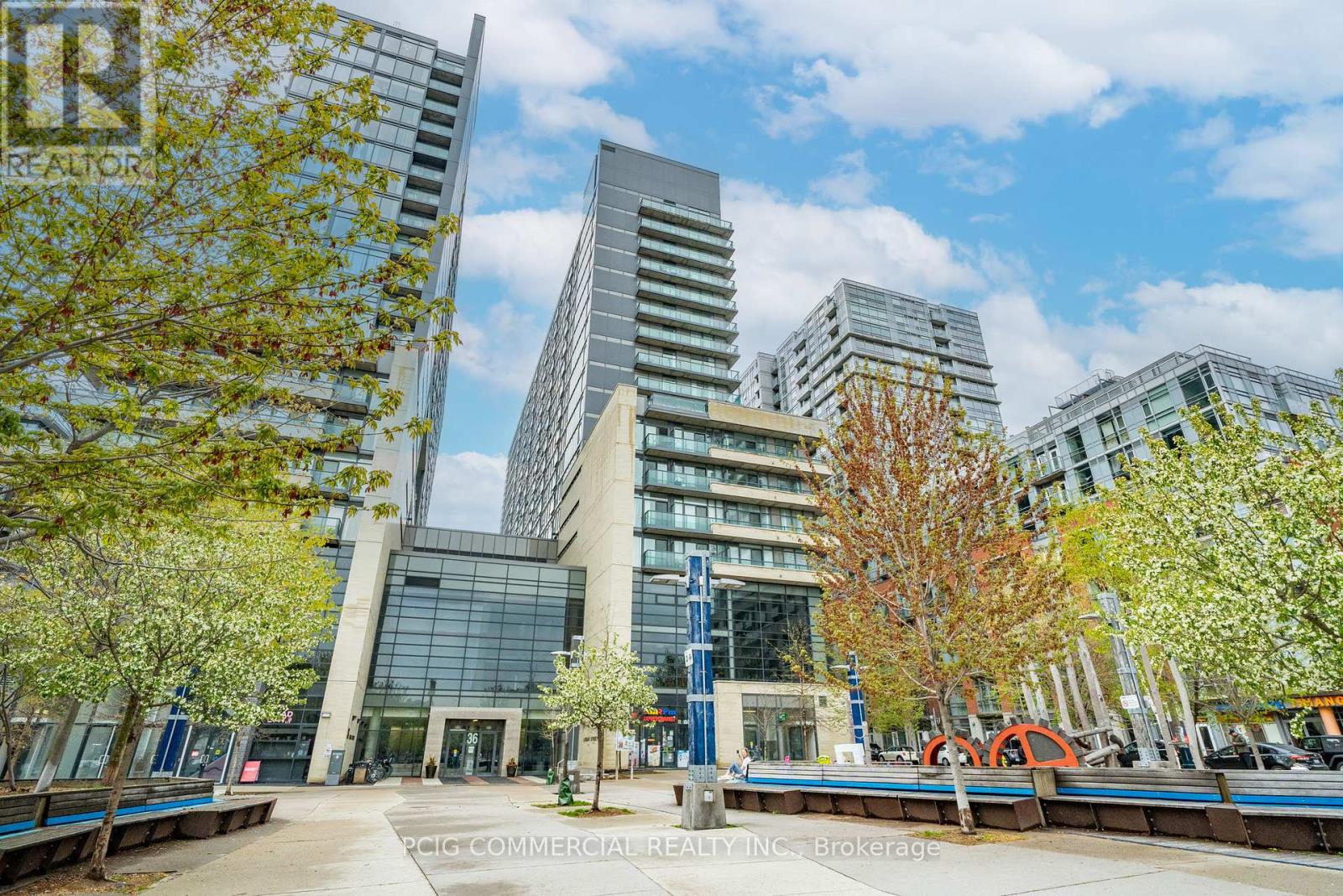 Apartment at 803W - 36 LISGAR STREET, Toronto (Little Portugal)