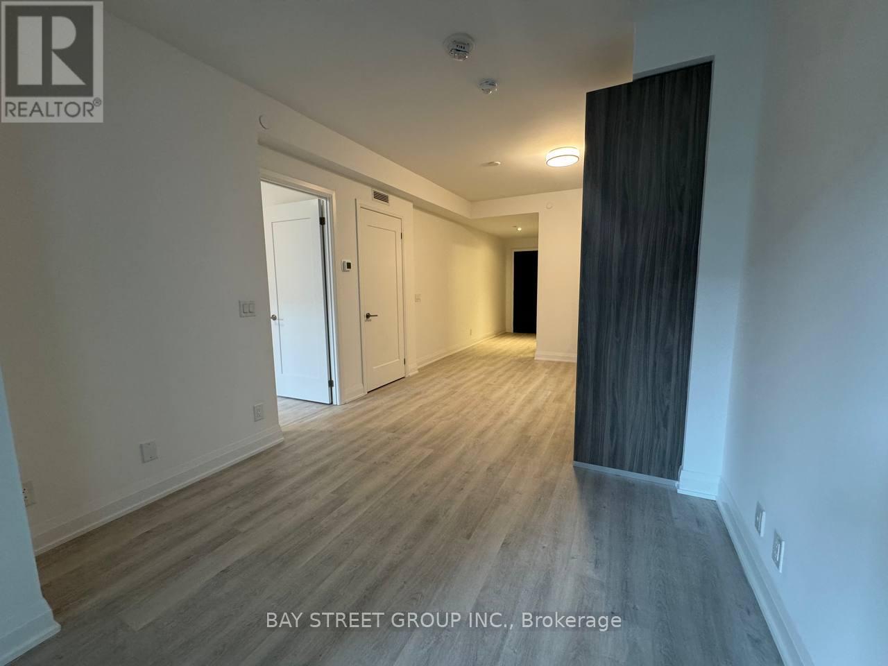 Apartment at 702 - 65 BROADWAY AVENUE, Toronto (Mount Pleasant West)