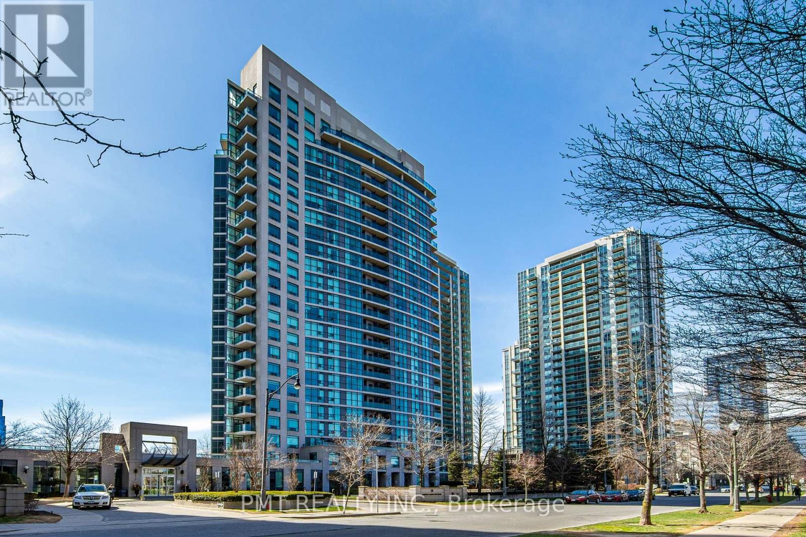 Apartment at 303 - 28 HARRISON GARDEN BOULEVARD, Toronto (Willowdale East)