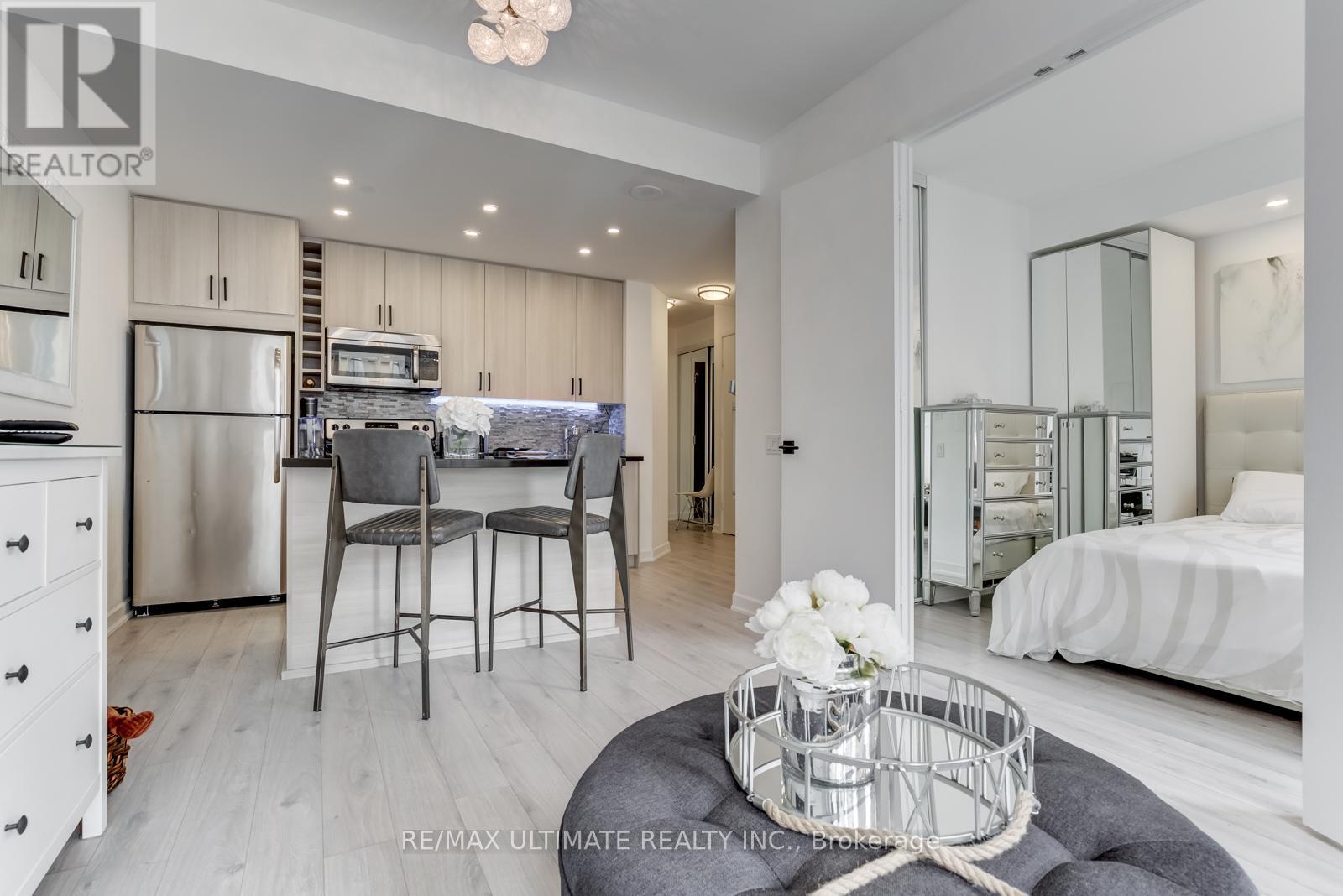 Apartment at 1814 - 85 BLOOR STREET E, Toronto (Church-Yonge Corridor)