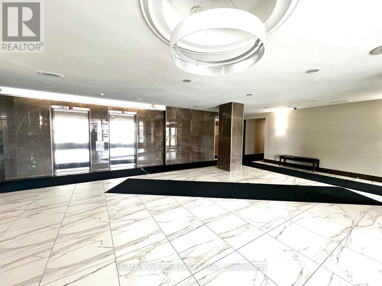 Apartment at 905 - 130 NEPTUNE DRIVE, Toronto