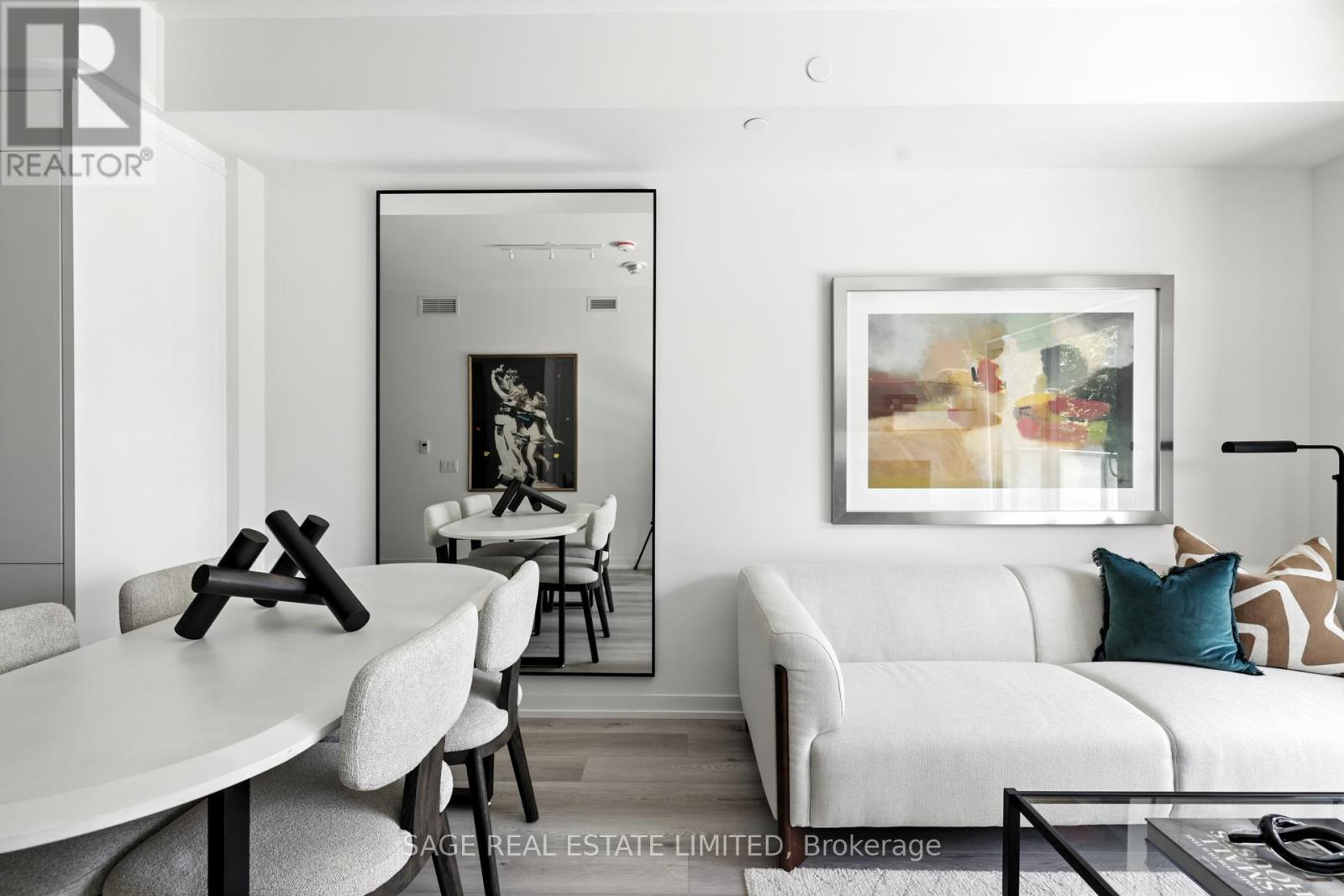 Apartment at 310 - 863 ST CLAIR AVENUE W, Toronto