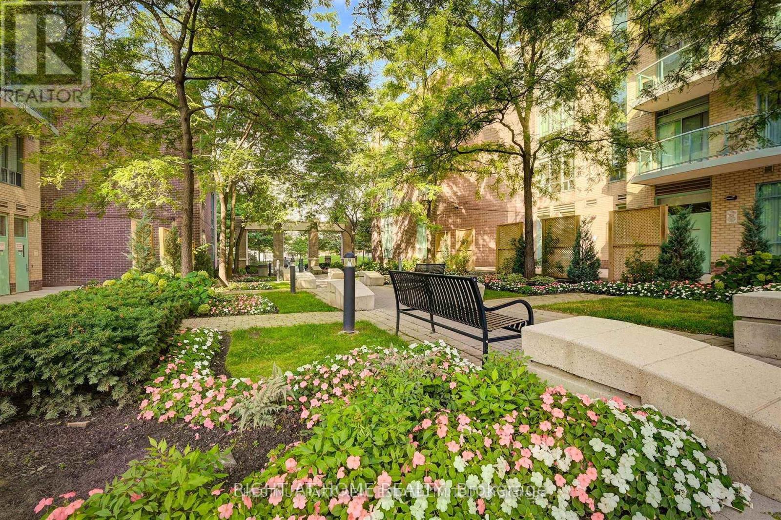 Apartment at PH 02 - 26 OLIVE AVENUE N, Toronto