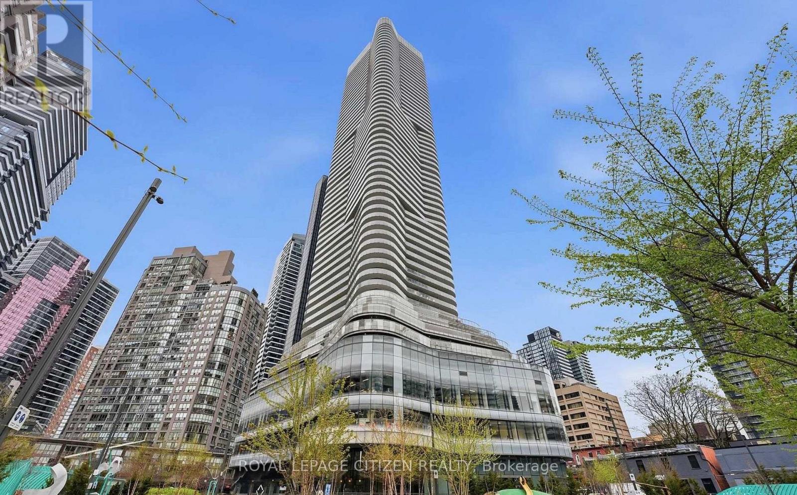 Apartment at 5703 - 11 WELLESLEY STREET, Toronto (Bay Street Corridor)