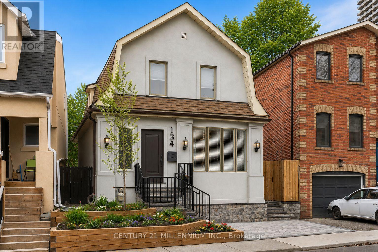 Detached at 134 HELENDALE AVENUE, Toronto (Yonge-Eglinton)