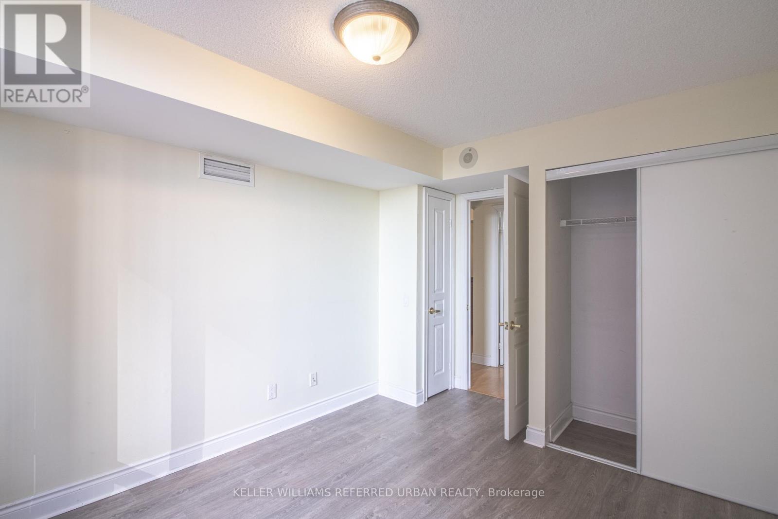 Apartment at 1007 - 5 NORTHTOWN WAY, Toronto