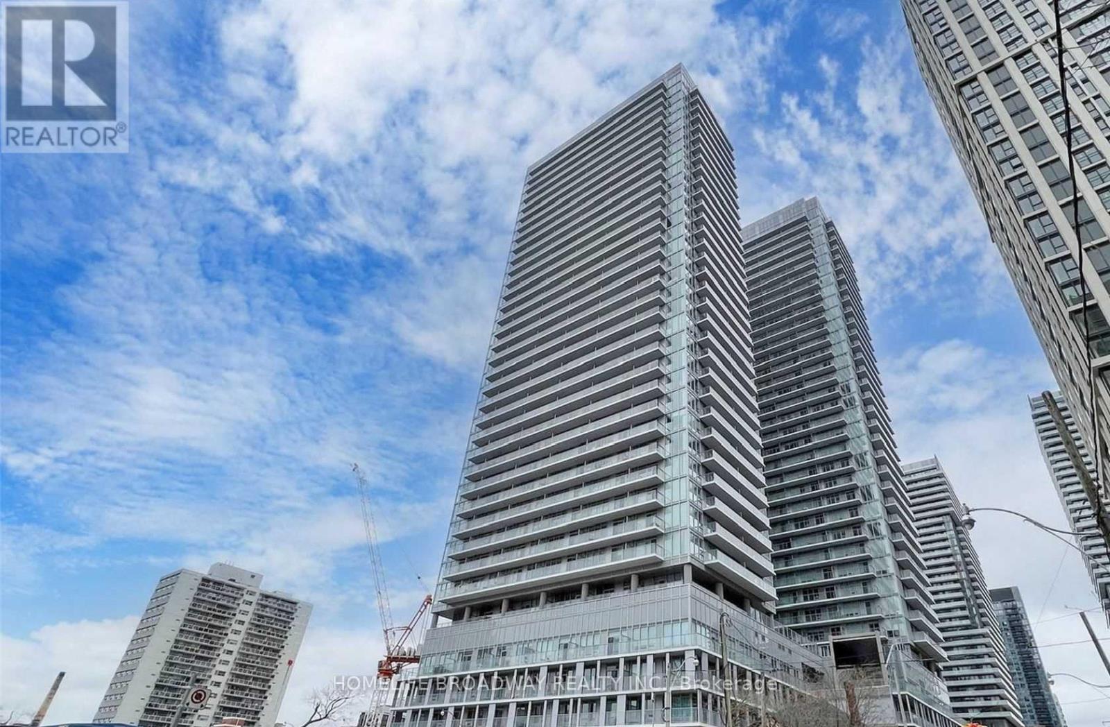 Apartment at 903 - 99 BROADWAY AVENUE, Toronto (Mount Pleasant West)