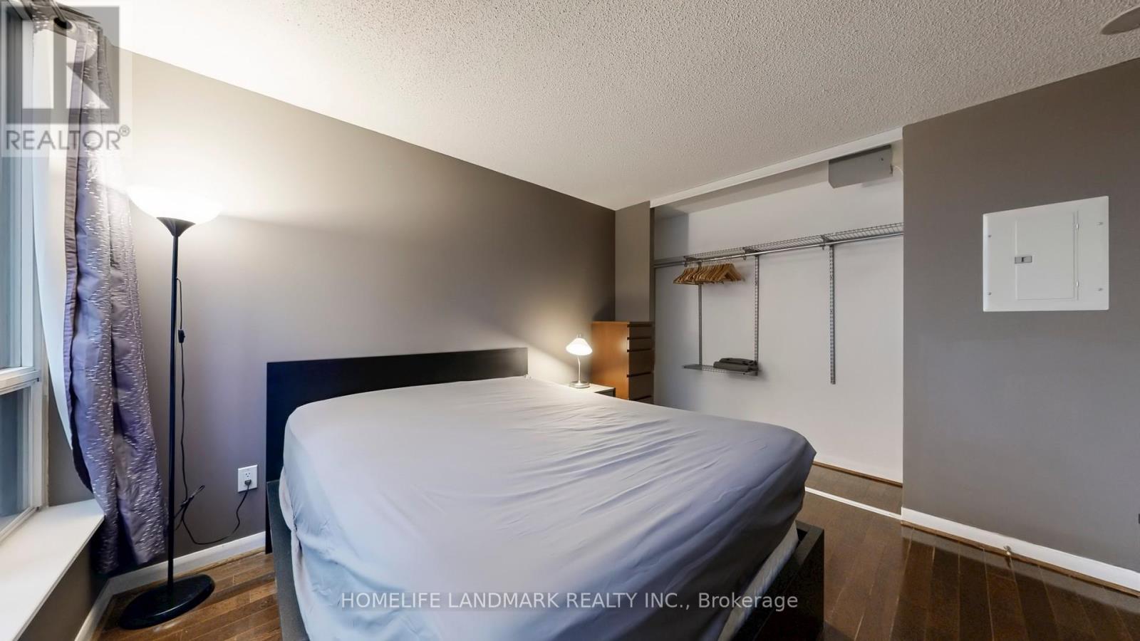 Apartment at 1105 - 33 SHEPPARD AVENUE E, Toronto