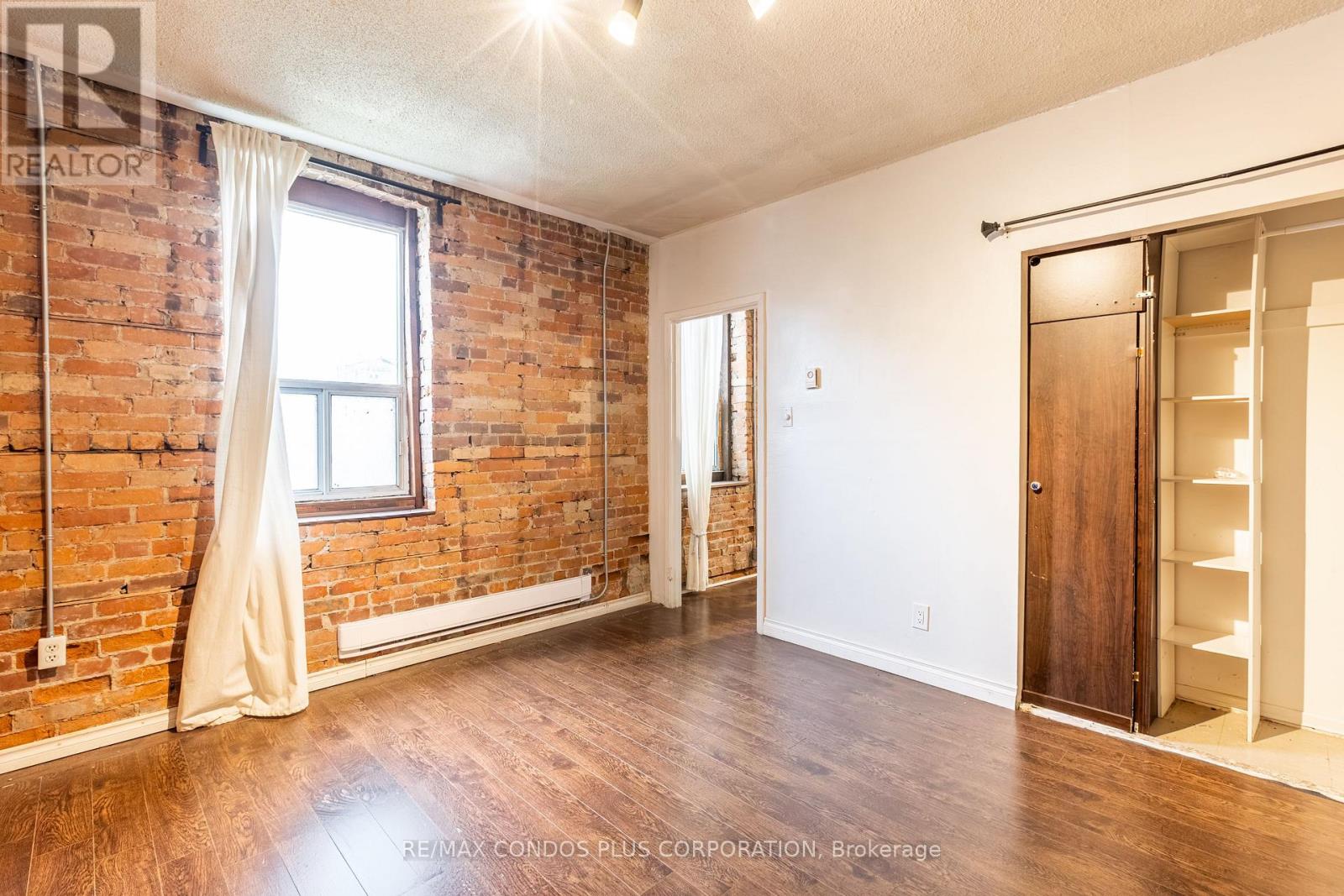 Multiplex at 105 - 225 GLADSTONE AVENUE, Toronto
