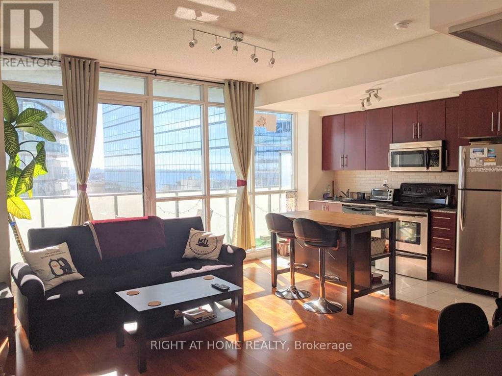 Apartment at 3411 - 55 BREMNER BOULEVARD, Toronto (Waterfront Communities)