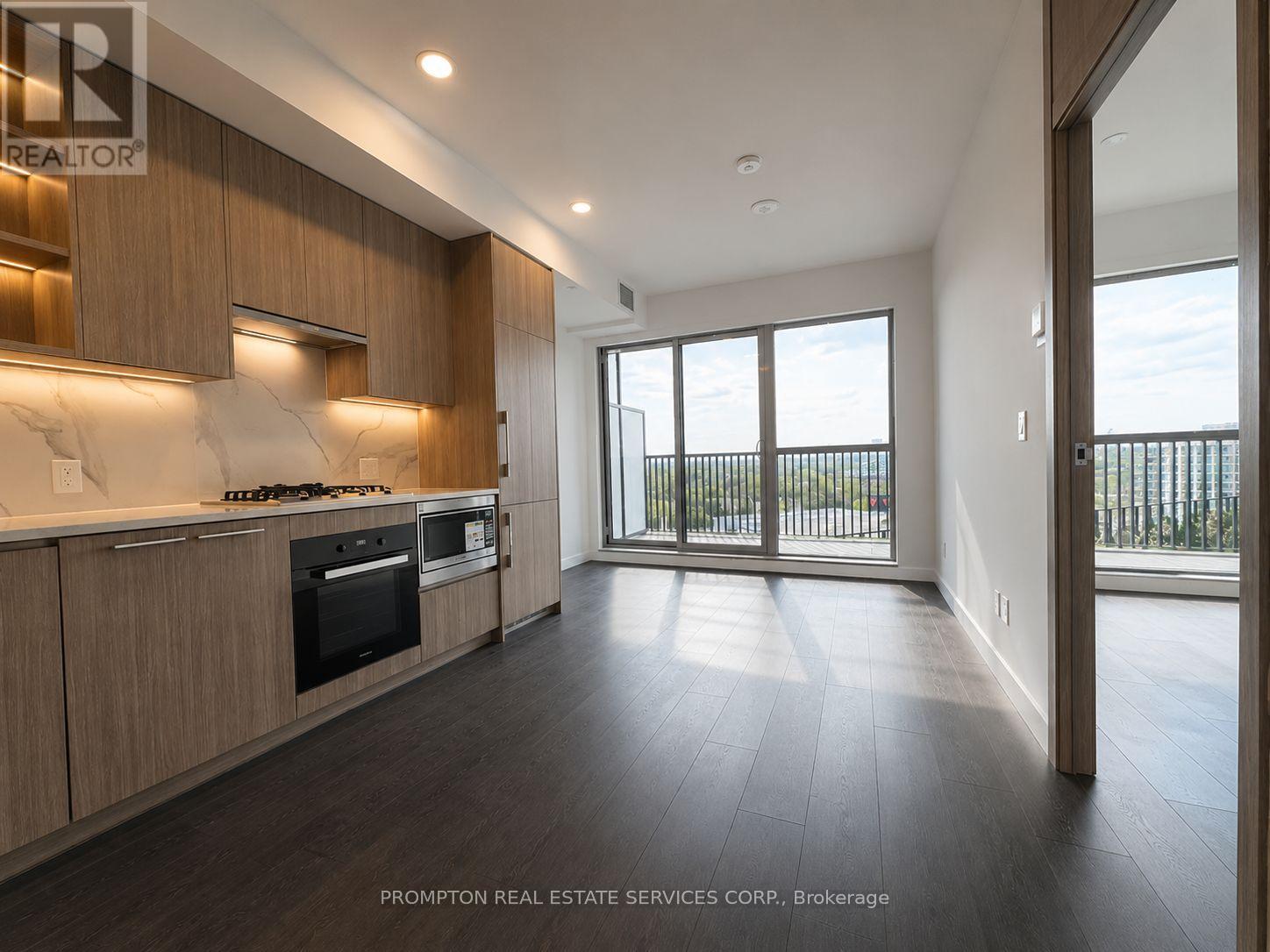 Apartment at 910 - 18 ESTHER SHINER BOULEVARD, Toronto (Bayview Village)