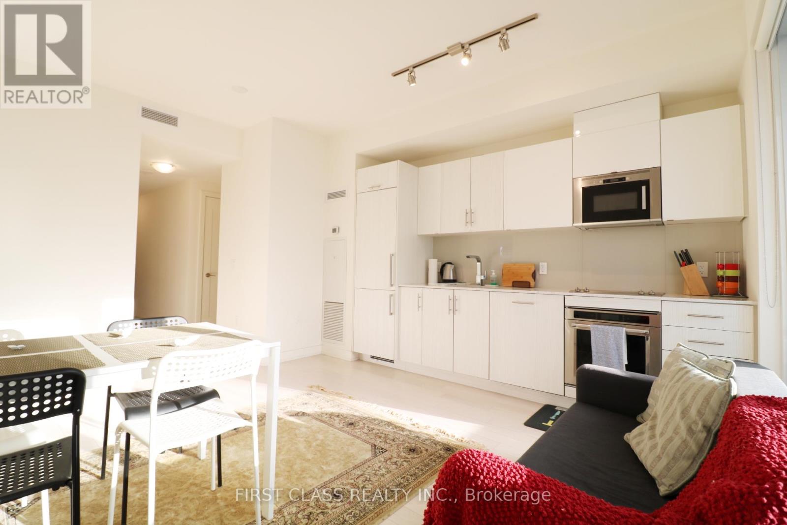 Apartment at 603 (PRIMARY. BR) - 330 RICHMOND STREET W, Toronto