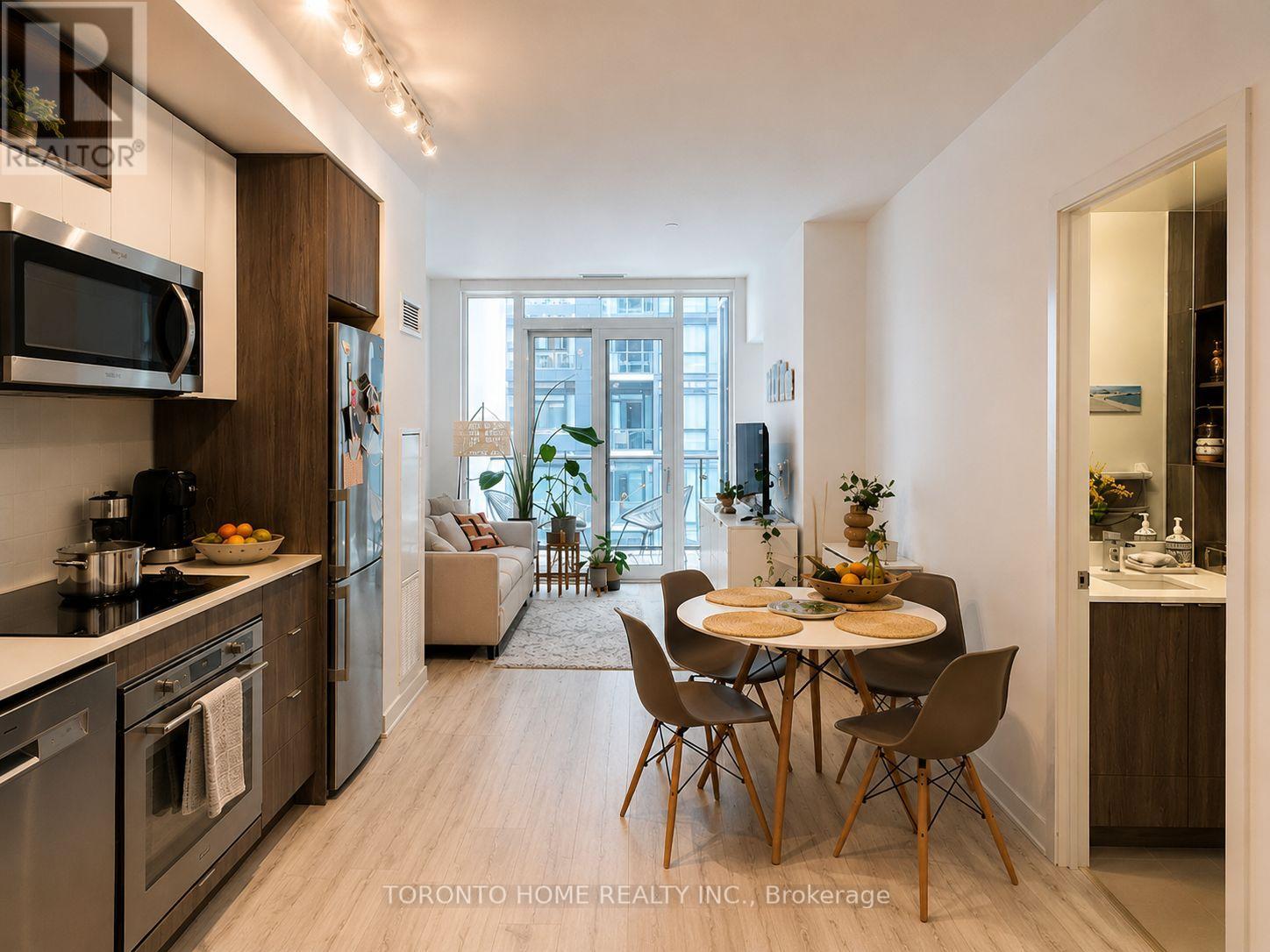 Apartment at 214 - 60 PRINCESS STREET, Toronto (Waterfront Communities)