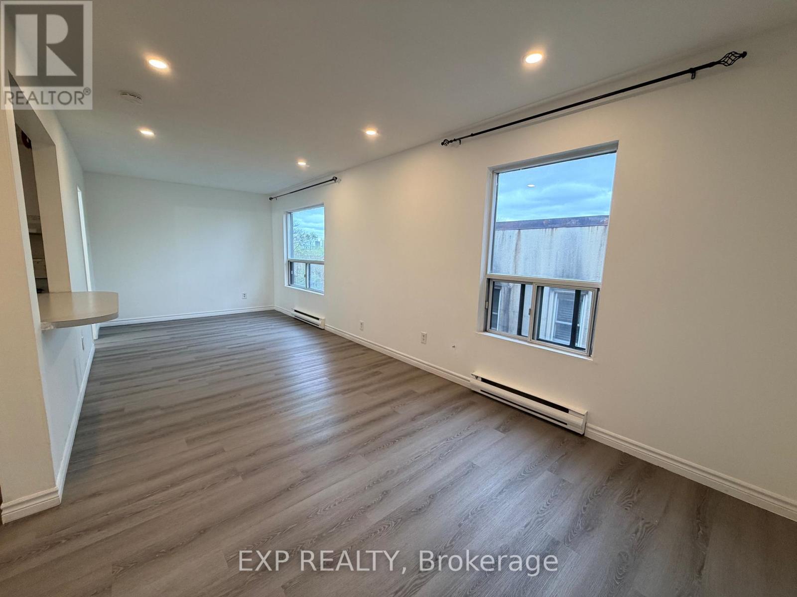 Multiplex at 12 - 102 GREENSIDES AVENUE, Toronto (Wychwood)