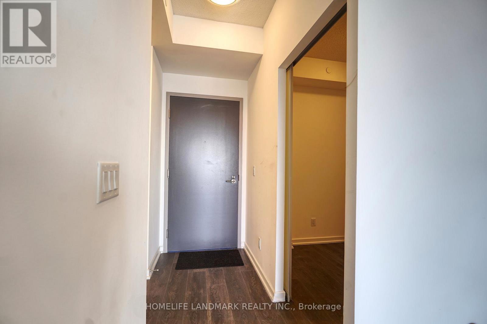 Apartment at 2211 - 32 FOREST MANOR ROAD, Toronto