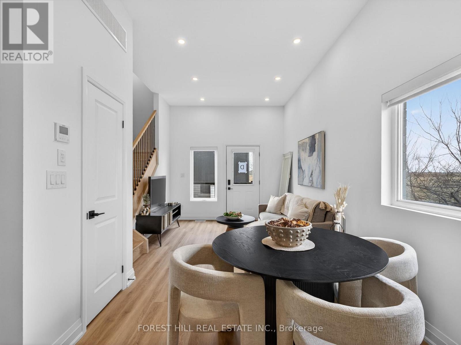 Townhouse at C - 221 CHURCHILL AVENUE, Toronto