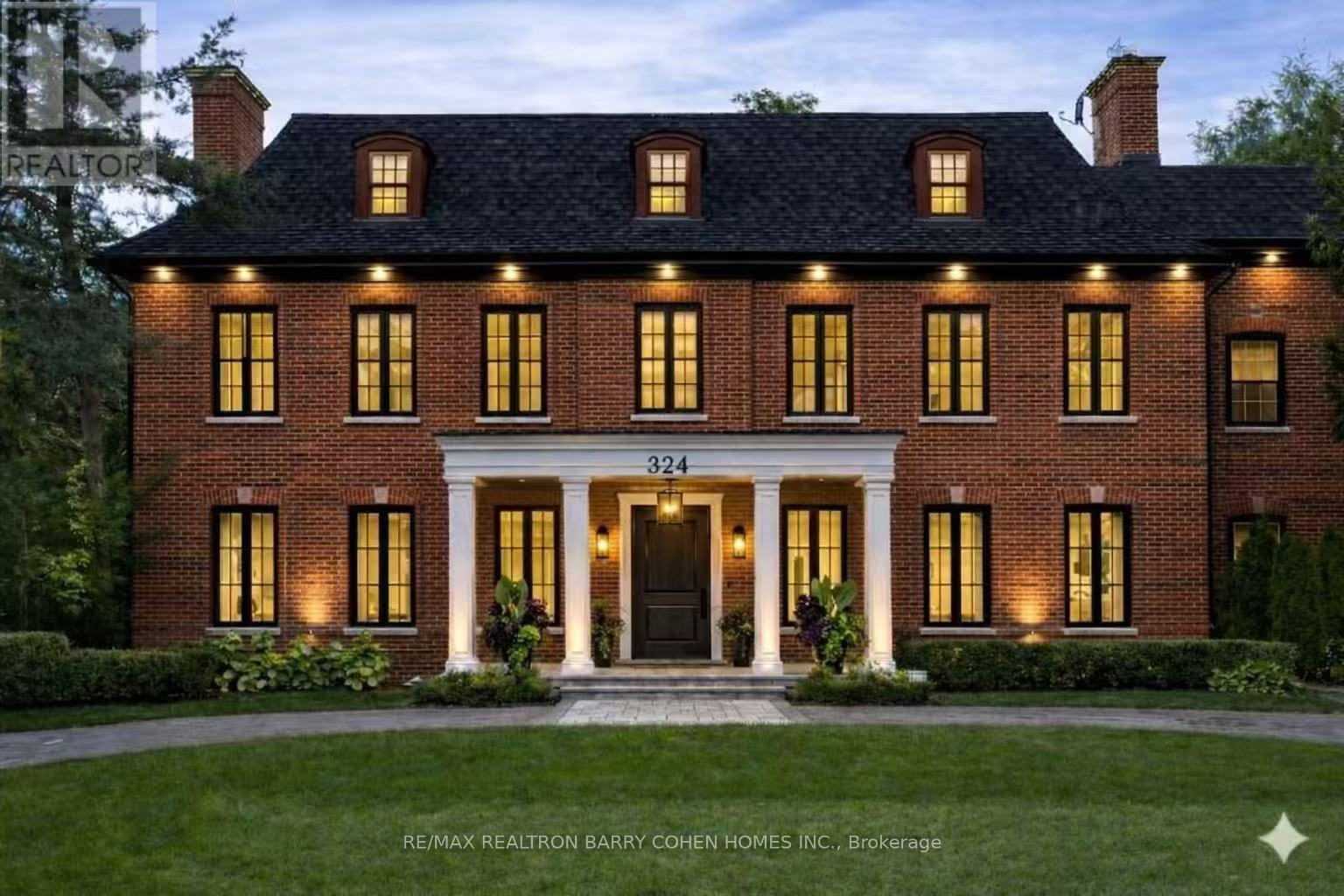 Detached at 324 OLD YONGE STREET, Toronto (St. Andrew-Windfields)