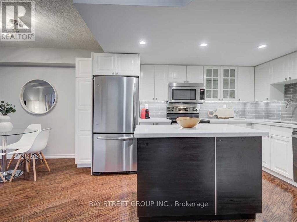 Apartment at 602 - 456 COLLEGE STREET, Toronto