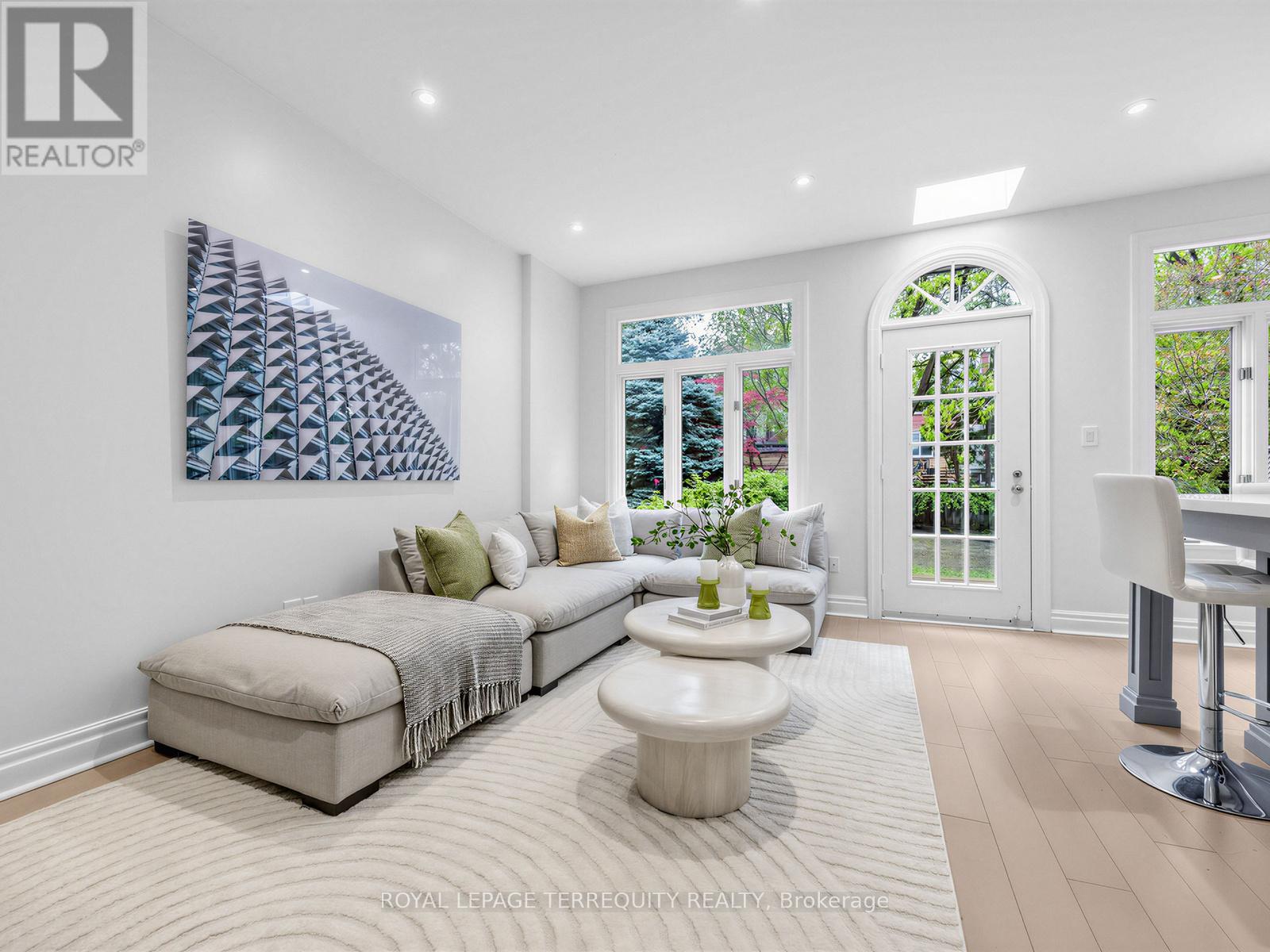 Detached at 159 HILLSDALE AVENUE E, Toronto