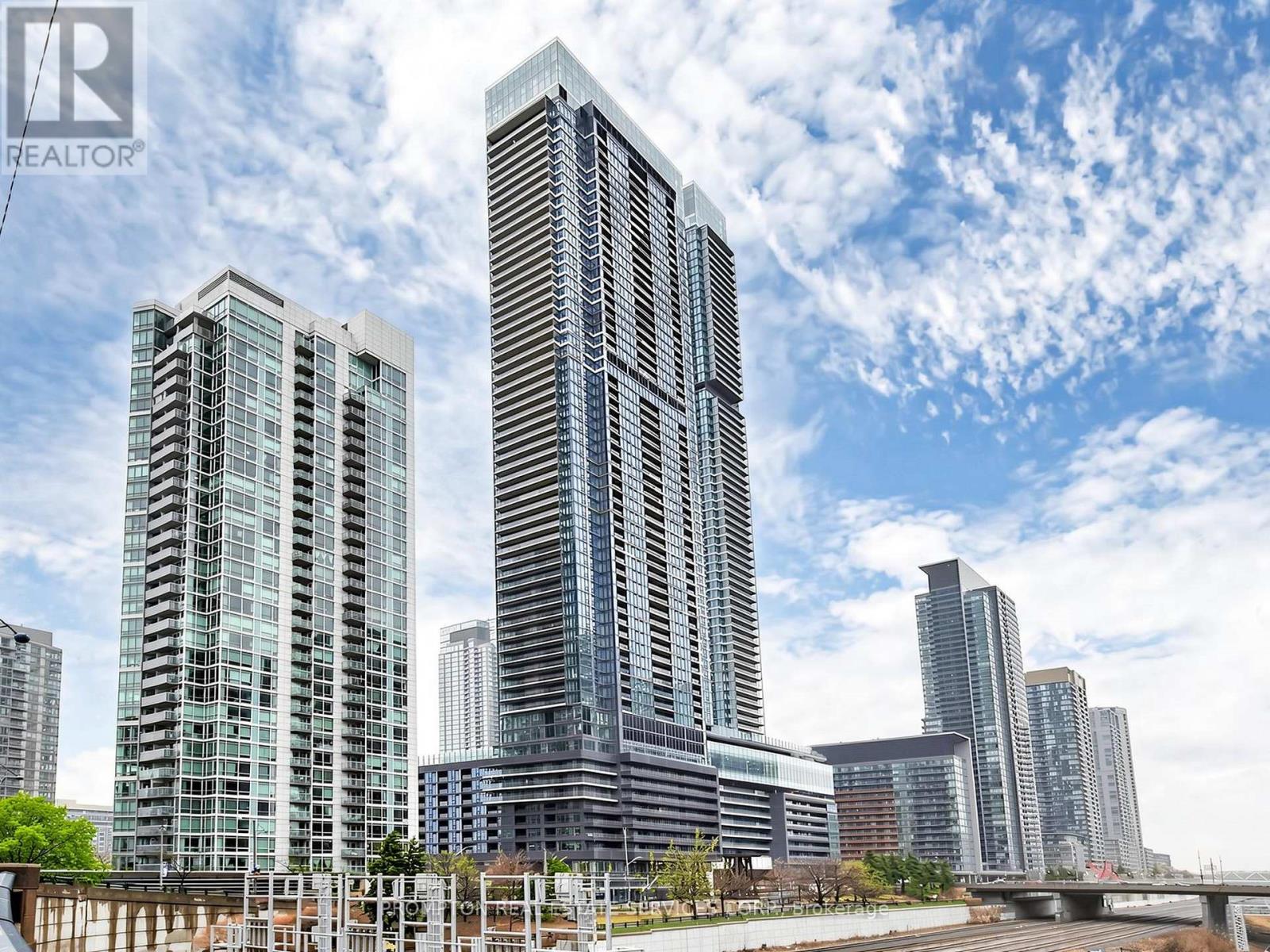 Apartment at 7203 - 3 CONCORD CITYPLACE WAY, Toronto (Waterfront Communities)