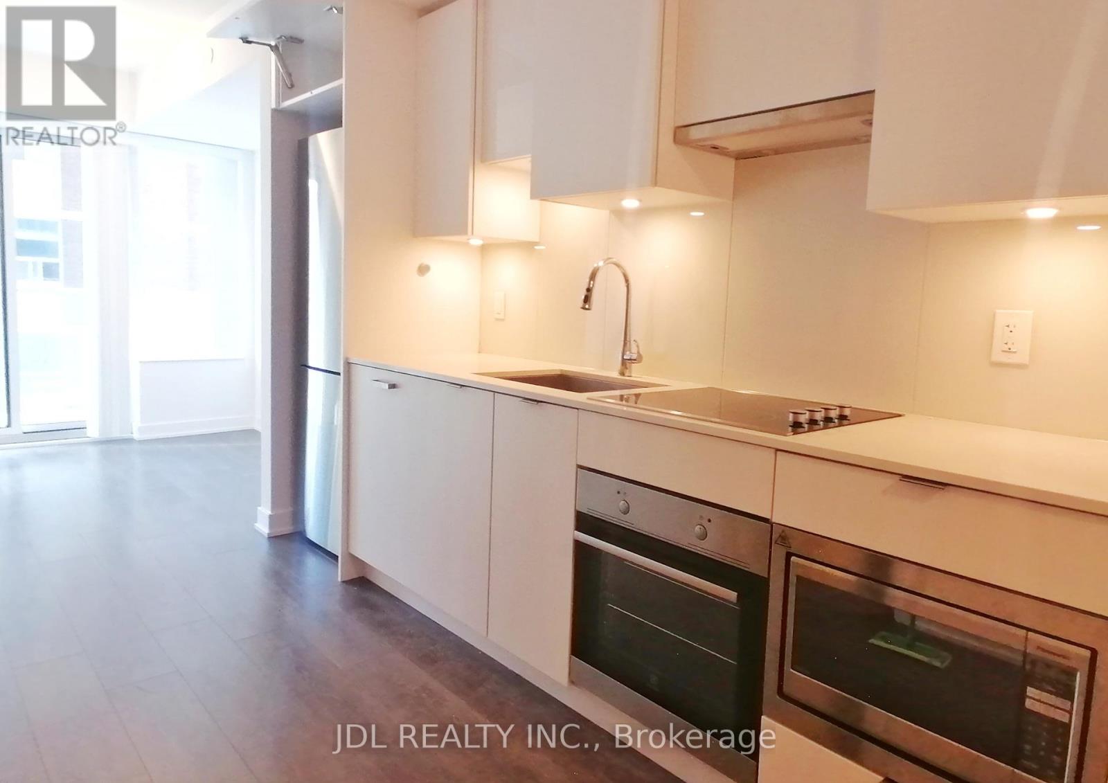 Apartment at 807 - 195 REDPATH AVENUE, Toronto (Mount Pleasant West)