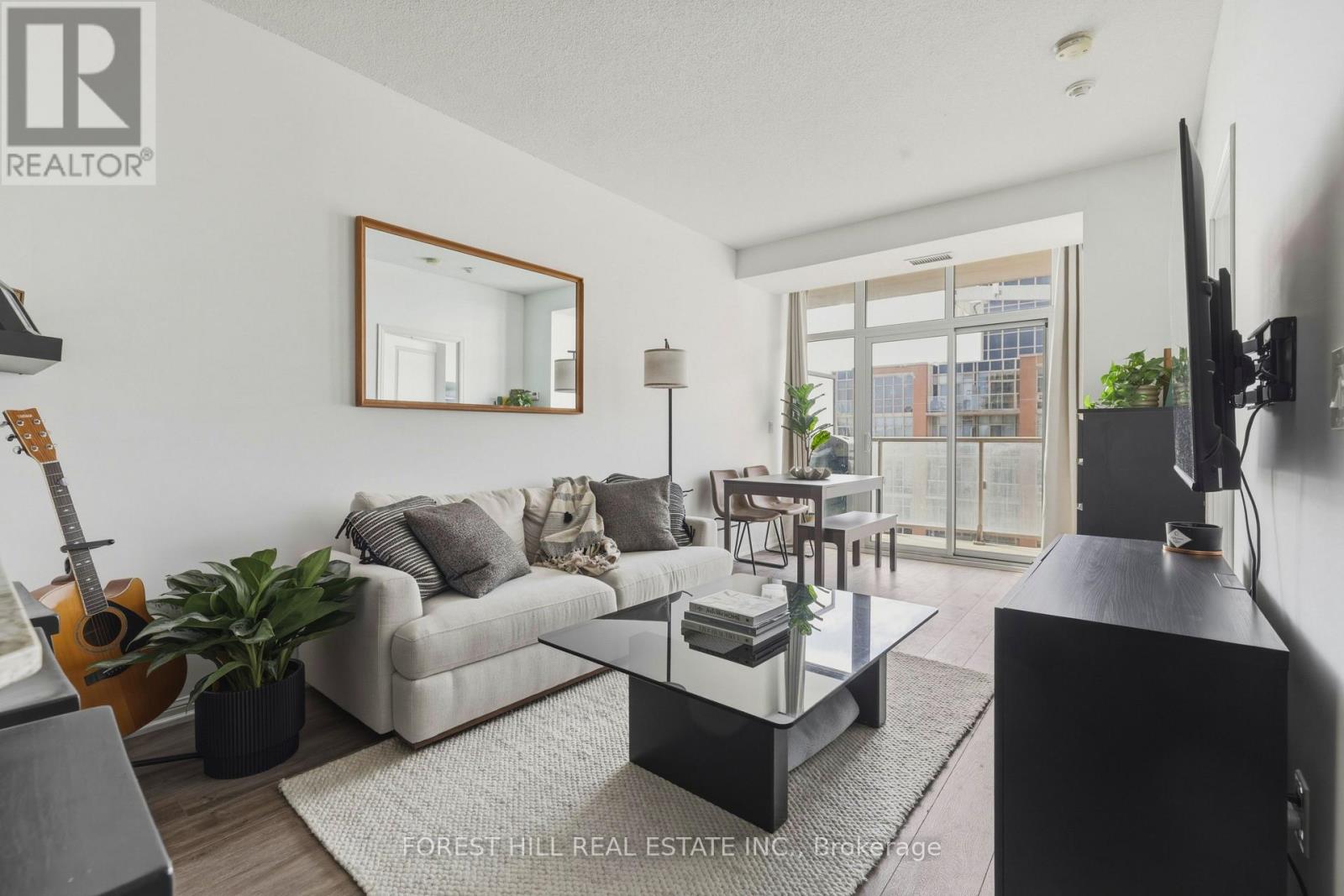 Apartment at 2207 - 75 EAST LIBERTY STREET, Toronto (Niagara)