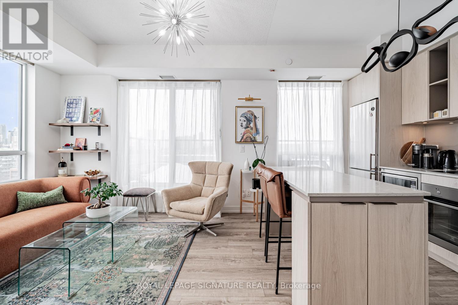 Apartment at 1207 - 200 SACKVILLE STREET, Toronto (Regent Park)