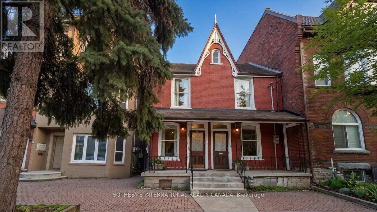 Semi-Detached/Link at 11 D'ARCY STREET, Toronto (Kensington-Chinatown)