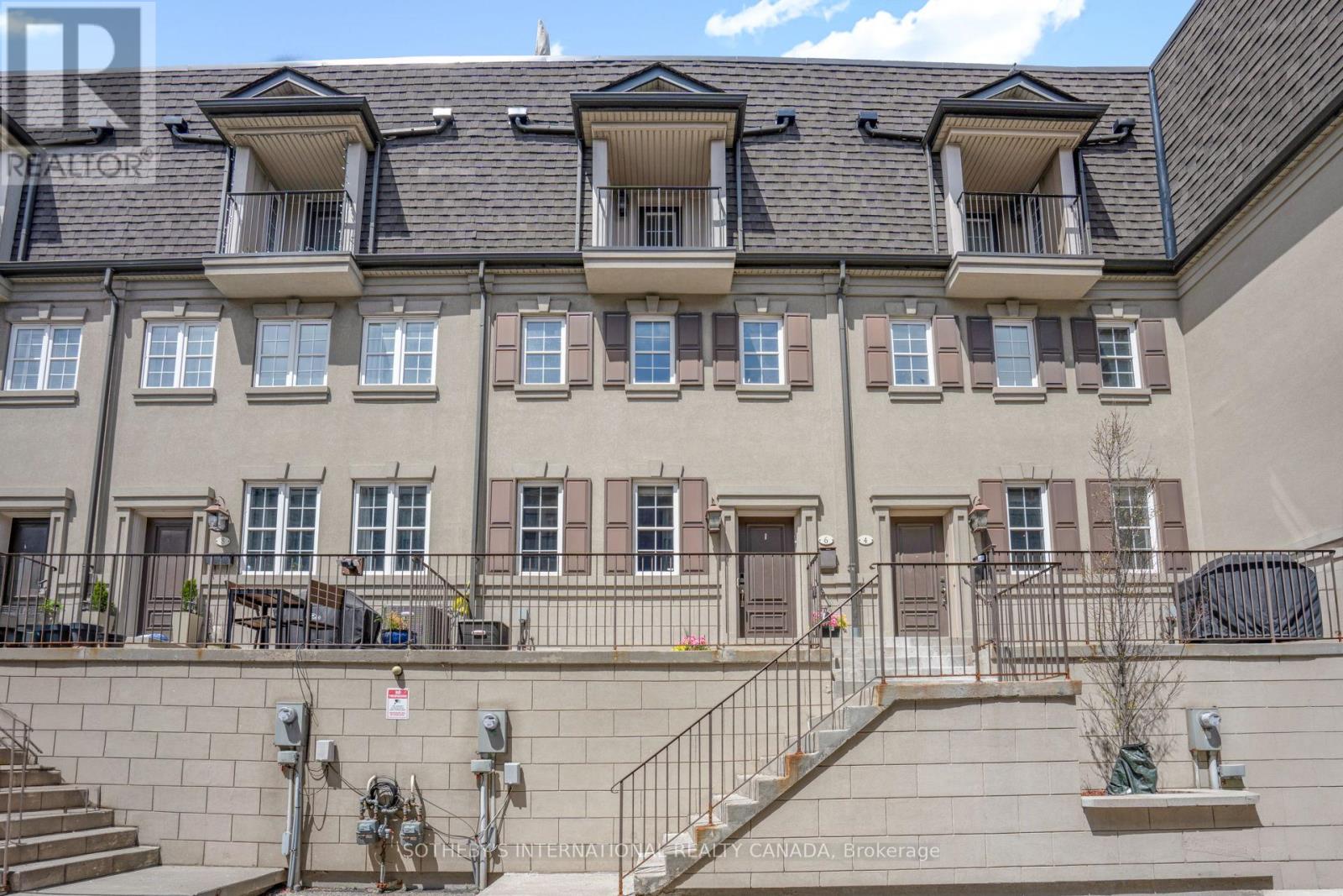 Townhouse at 6 TONY GRANDE LANE, Toronto (Forest Hill North)