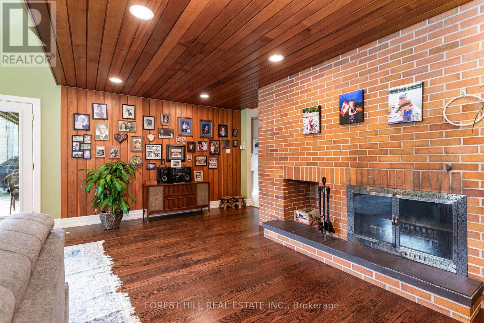 Detached at 161 OWEN BOULEVARD, Toronto