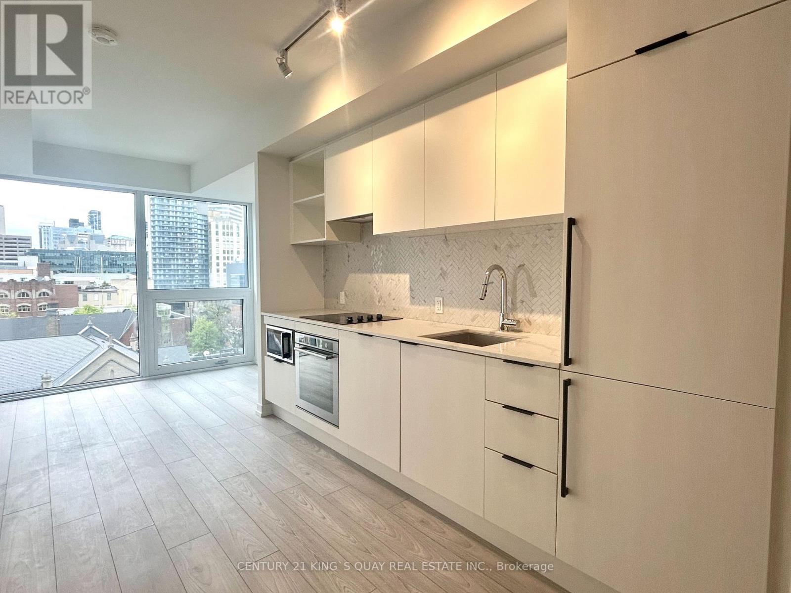 Apartment at 808 - 82 DALHOUSIE STREET, Toronto