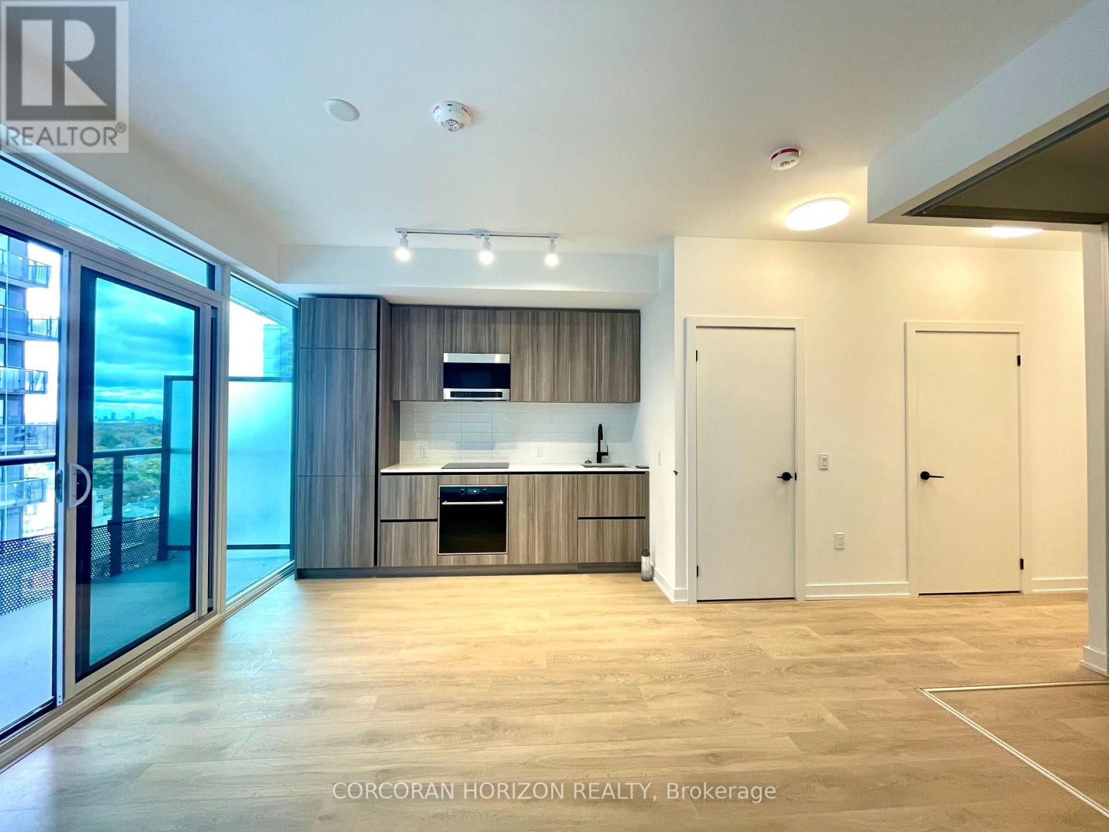 Apartment at 1107S - 127 BROADWAY AVENUE, Toronto (Mount Pleasant West)