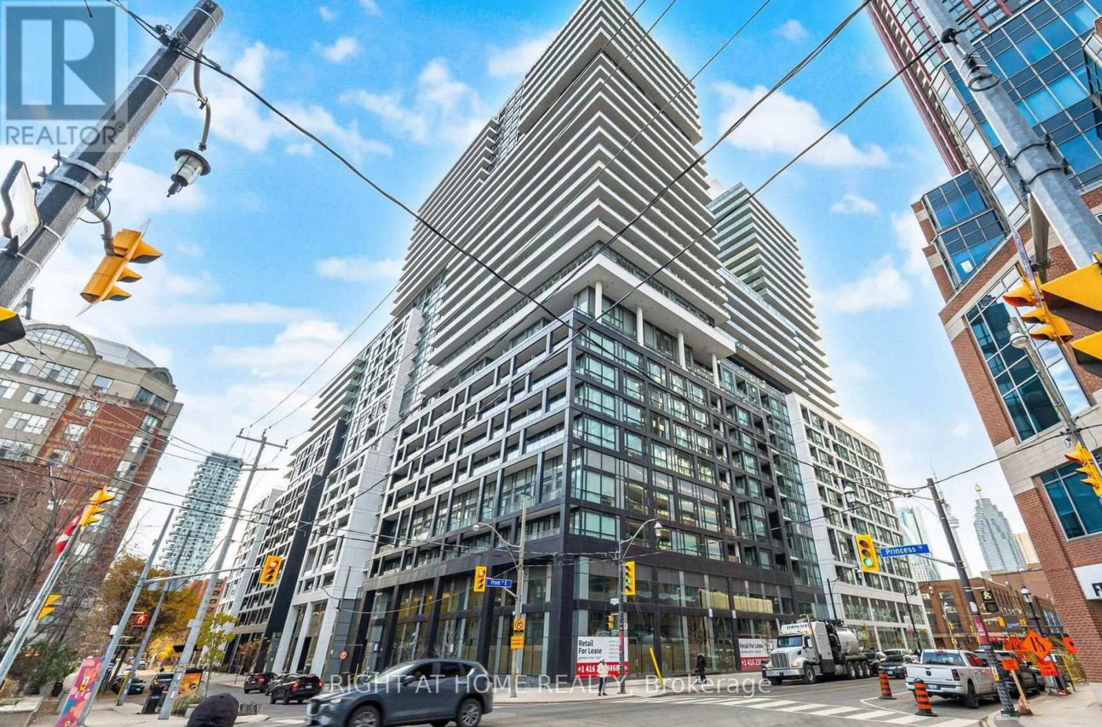 Apartment at 2815 E - 70 PRINCESS STREET, Toronto (Waterfront Communities)