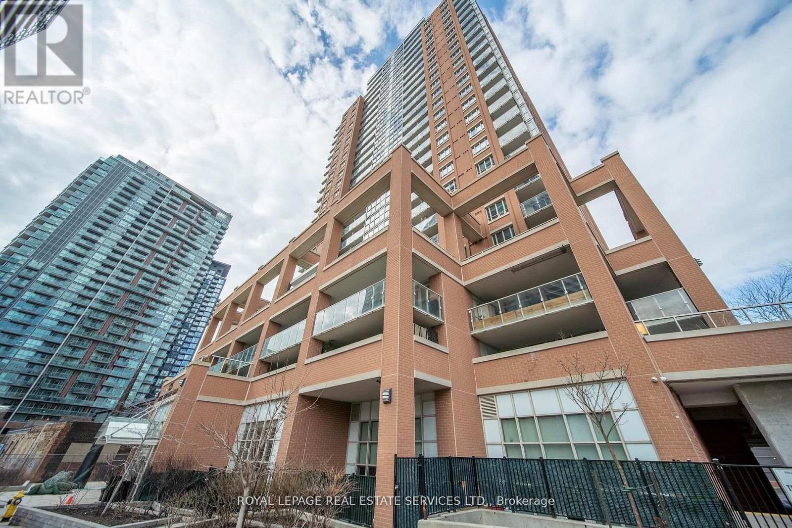Apartment at 502 - 125 WESTERN BATTERY ROAD, Toronto (Niagara)