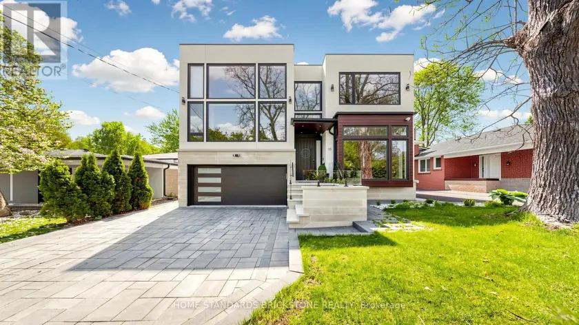 Detached at 10 ALONZO ROAD, Toronto
